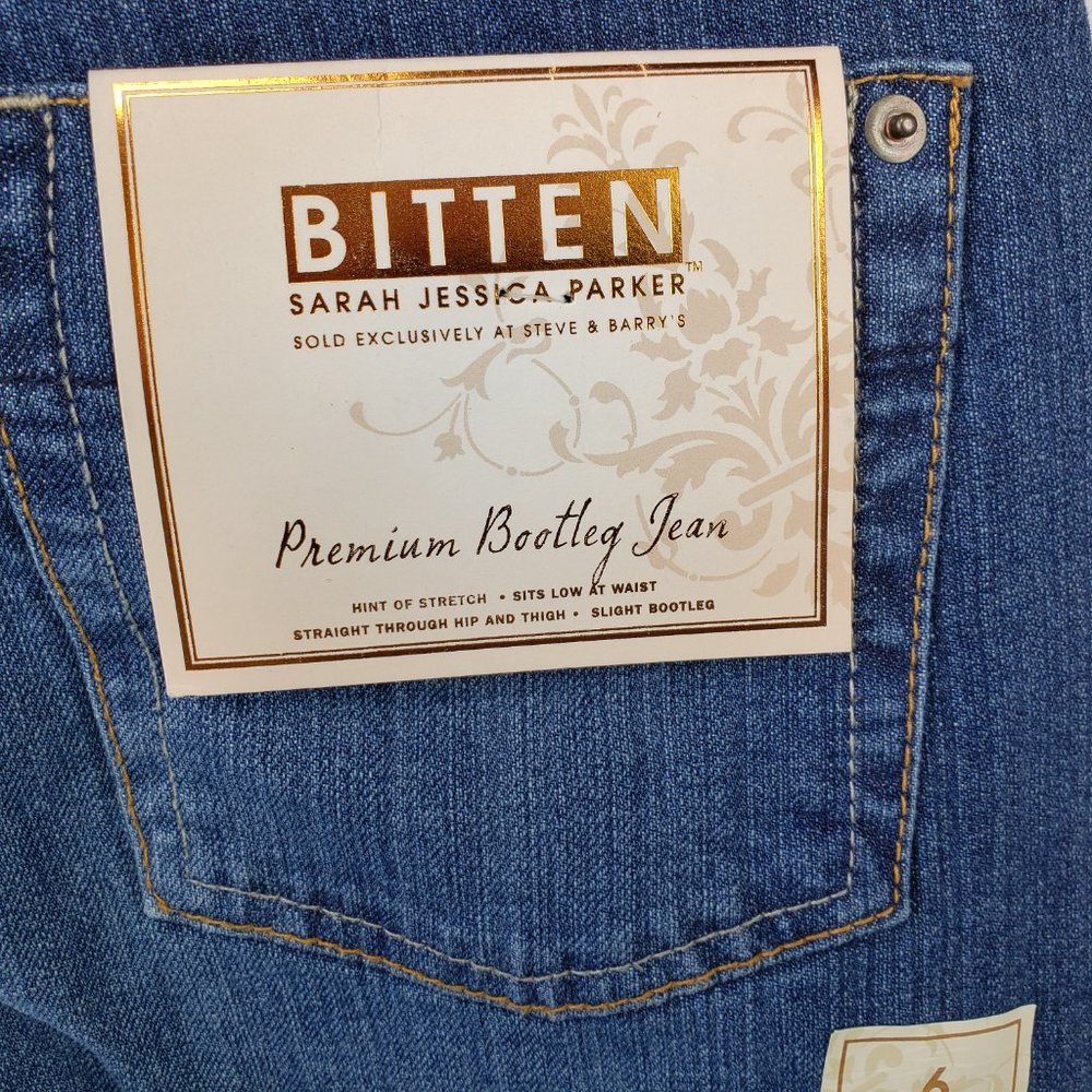 NWT Bitten by Sarah Jessica Parker Size 6 Premium Bootleg Bootcut Jeans Stretch - Picture 7 of 11